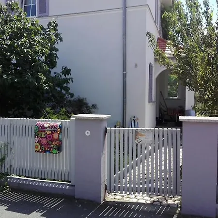 Bezauberndes Studio Nurnberg Fair Guest house